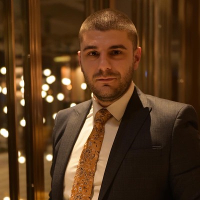 Stefan, Founder & CEO at Cel Mare Media